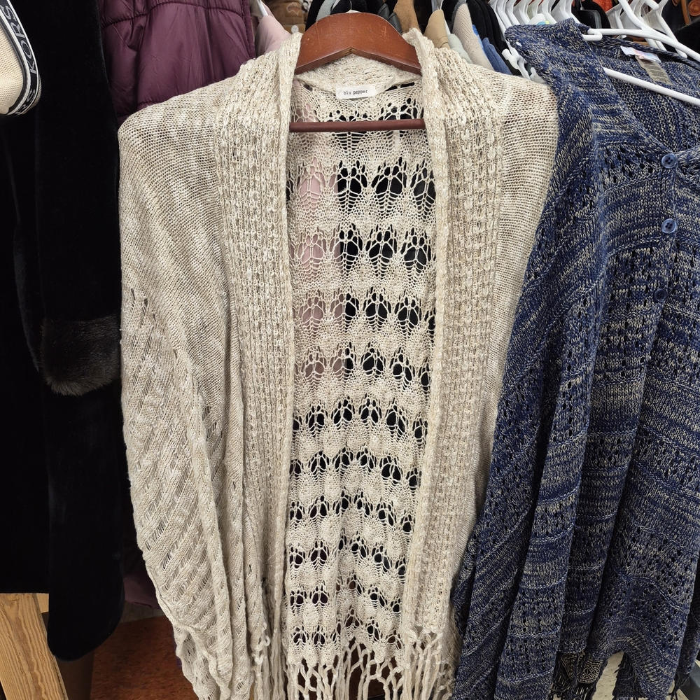 Blu Pepper Cream Open-Knit Cardigan